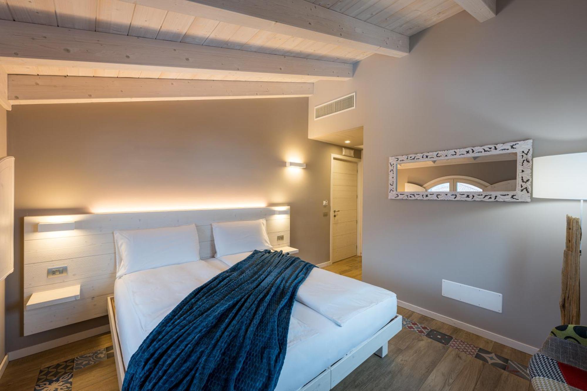 Bianco Hotel Primaluna ภายนอก รูปภาพ