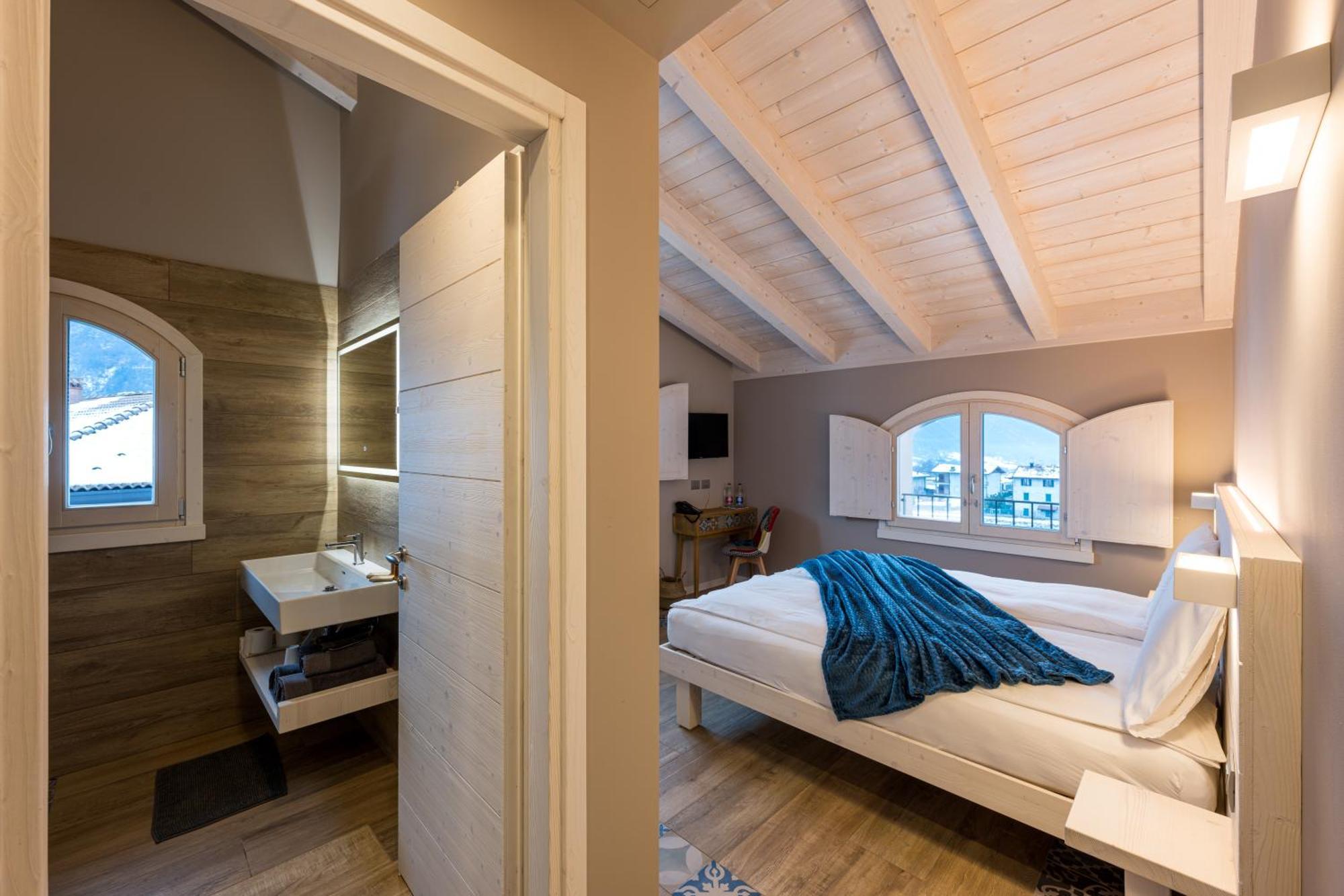 Bianco Hotel Primaluna ภายนอก รูปภาพ