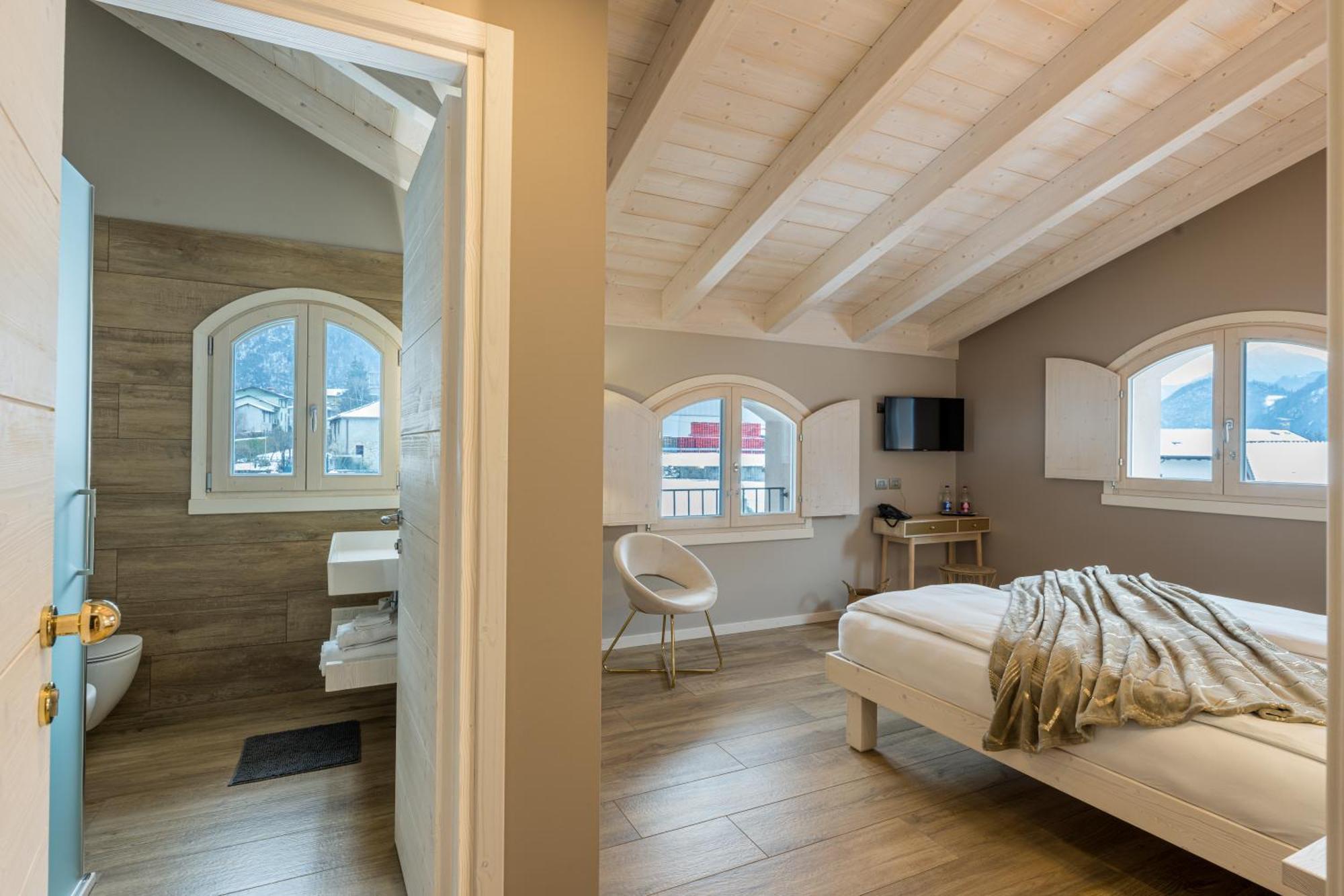 Bianco Hotel Primaluna ภายนอก รูปภาพ