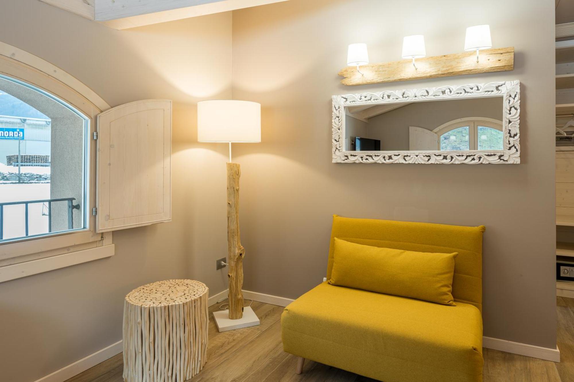 Bianco Hotel Primaluna ภายนอก รูปภาพ