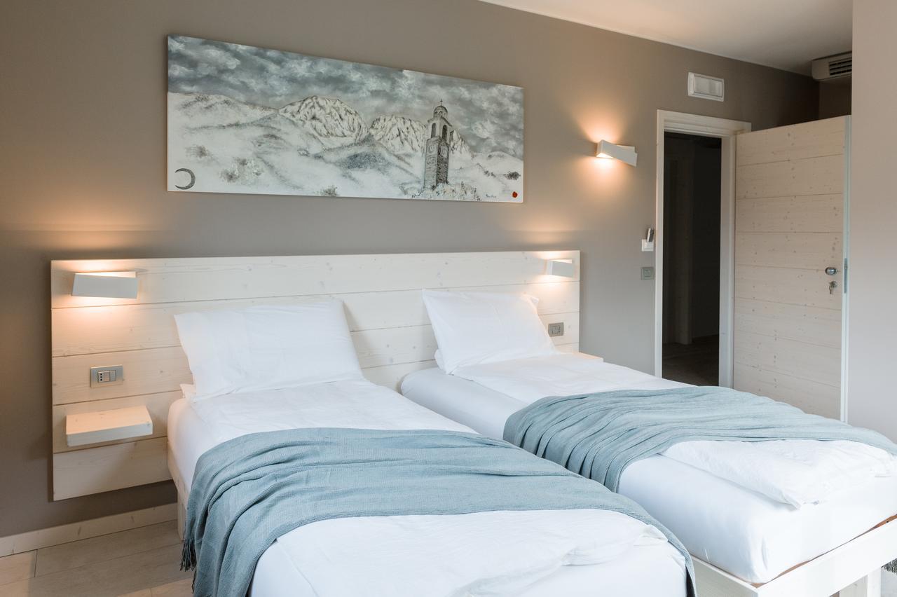 Bianco Hotel Primaluna ภายนอก รูปภาพ