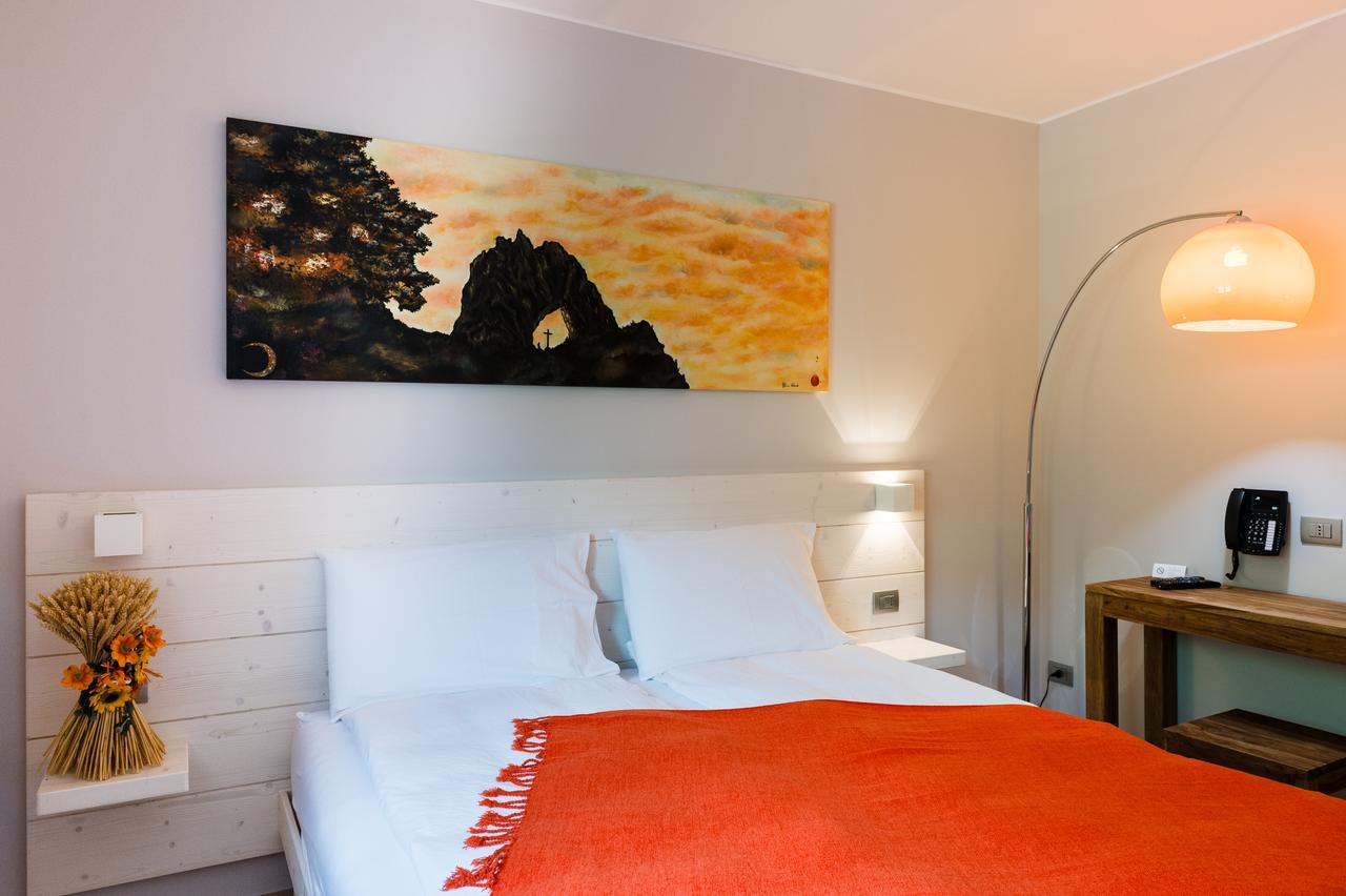 Bianco Hotel Primaluna ภายนอก รูปภาพ